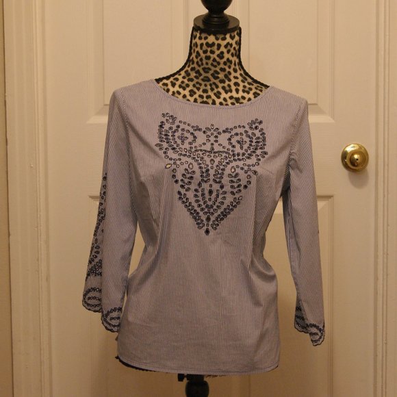 Liz clairbone blouse size small - Picture 11 of 11